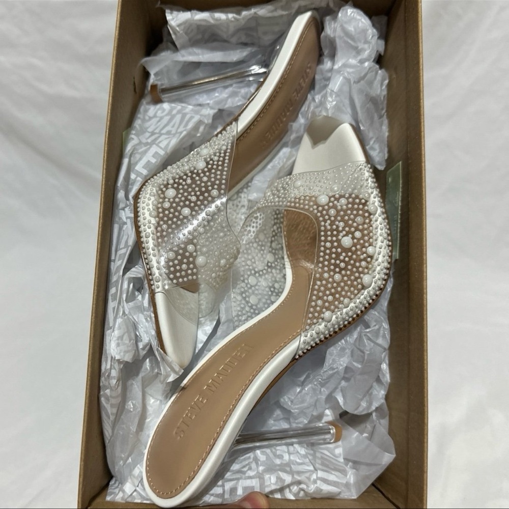 Steve Madden Peach PVC  Open Toe White Pearl Embellished Heels - Picture 7 of 9